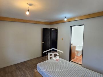 Santa María Tepepan Casa CH en Venta