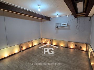 Santa María Tepepan Casa CH en Venta