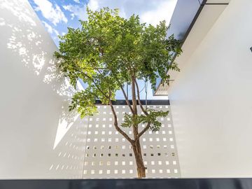 4-bedroom luxury pool villa near Chiang Mai city, Ban Waen Subdistrict, Hang Dong District, spacious area, convenient transportation