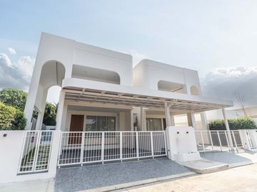 For sale 2-storey pool villa, 4 bedrooms, 5 bathrooms in the World Club Land Village project, near Meritton International School, Lanna International