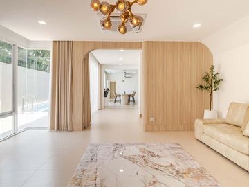 For sale 2-storey pool villa, 4 bedrooms, 5 bathrooms in the World Club Land Village project, near Meritton International School, Lanna International