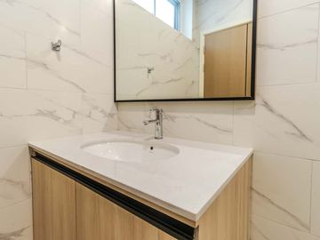 For sale 2-storey pool villa, 4 bedrooms, 5 bathrooms in the World Club Land Village project, near Meritton International School, Lanna International