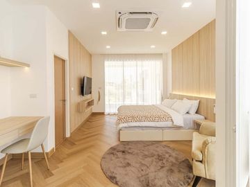 For sale 2-storey pool villa, 4 bedrooms, 5 bathrooms in the World Club Land Village project, near Meritton International School, Lanna International