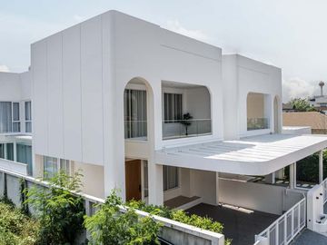 For sale 2-storey pool villa, 4 bedrooms, 5 bathrooms in the World Club Land Village project, near Meritton International School, Lanna International