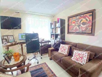 Área Alquila en Antigua Etapa 3, Linda Casa , funcional y con amplia zona verde