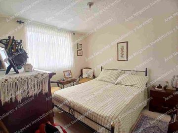 Área Alquila en Antigua Etapa 3, Linda Casa , funcional y con amplia zona verde