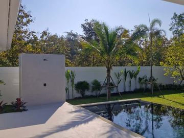 Luxury 5-Bedroom Pool Villa in a Prime Location Near International Schools in Chiang Mai