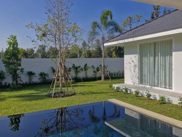 Luxury 5-Bedroom Pool Villa in a Prime Location Near International Schools in Chiang Mai