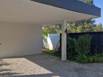 Luxury 5-Bedroom Pool Villa in a Prime Location Near International Schools in Chiang Mai