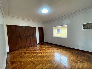 FOR SALE HOUSE AND LOT Brgy. BF Homes, Parañaque City