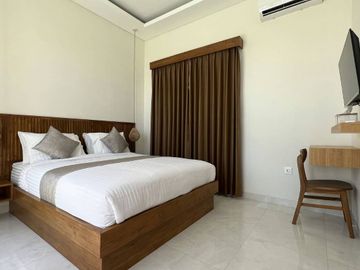 Stunning 3-Bedroom Villa with Garuda Wisnu Kencana Views in Ungasan Bali for Sale
