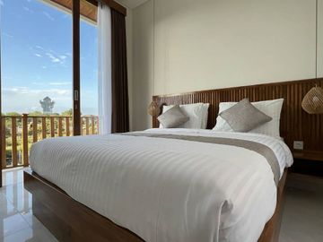 Stunning 3-Bedroom Villa with Garuda Wisnu Kencana Views in Ungasan Bali for Sale