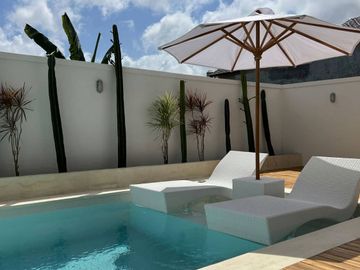 Stunning 3-Bedroom Villa with Garuda Wisnu Kencana Views in Ungasan Bali for Sale