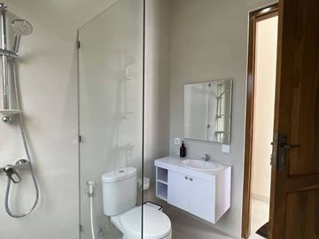 Stunning 3-Bedroom Villa with Garuda Wisnu Kencana Views in Ungasan Bali for Sale