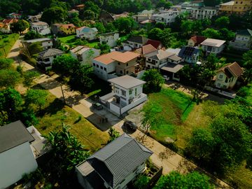 Medium Sized Home in Subic, Zambales near Beaches