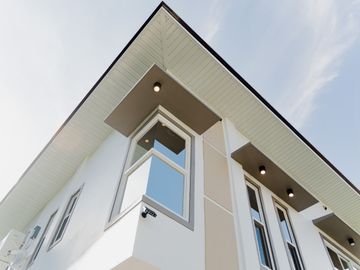 Medium Sized Home in Subic, Zambales near Beaches