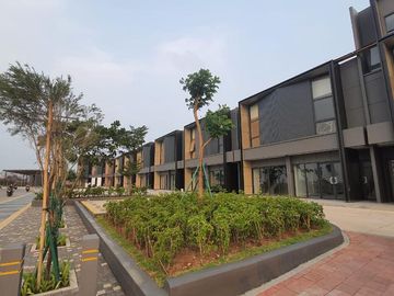 Rumah 2 lantai DP 10 Jt langsung akad, Dibekasi utara