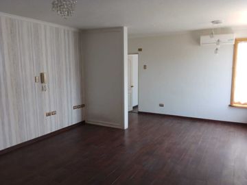 En venta Casa Estilo Mediterráneo. Condominio Mares del Sur. Iquique
