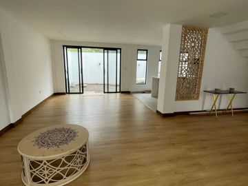 SE VENDE CASA POR ESTRENAR SECTOR EL TEJAR
