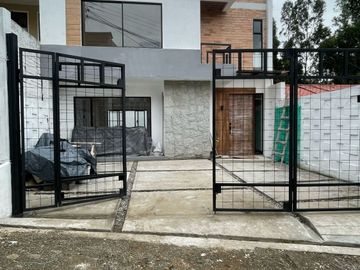 SE VENDE CASA POR ESTRENAR SECTOR EL TEJAR
