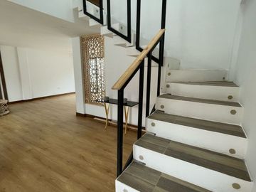 SE VENDE CASA POR ESTRENAR SECTOR EL TEJAR