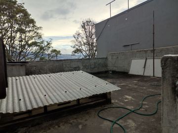 CASA RENTERA EN VENTA SECTOR LA RUMIÑAHUI