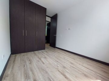 APARTAMENTO EN MADRID CINDINAMARCA CON VISTA HACIA UNA LINDA RESERVA FORESTAL