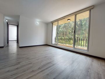 APARTAMENTO EN MADRID CINDINAMARCA CON VISTA HACIA UNA LINDA RESERVA FORESTAL