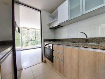 APARTAMENTO EN MADRID CINDINAMARCA CON VISTA HACIA UNA LINDA RESERVA FORESTAL