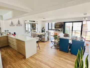 HERMOSÍSIMO TRIPLEX SUPER BIEN DISTRIBUÍDO