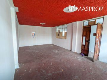 🏡 VENTA DE CASA COMO TERRENO – OPORTUNIDAD ÚNICA EN CENTRO DE LEGUIA
