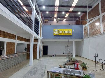 SE VENDE PROPIEDAD COMERCIAL EN 6 NORTE PONIENTE IDEAL PARA RESTAURANTE, OFICINA, BODEGA