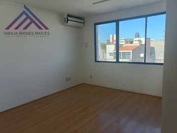 CASA EN VENTA A UN COSTADO DE WALMART DE CARR 57