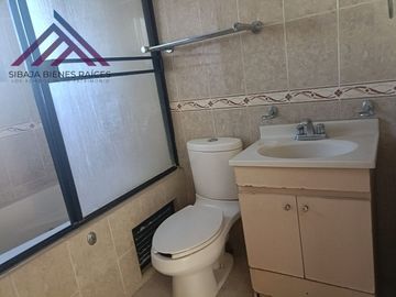 CASA EN VENTA A UN COSTADO DE WALMART DE CARR 57