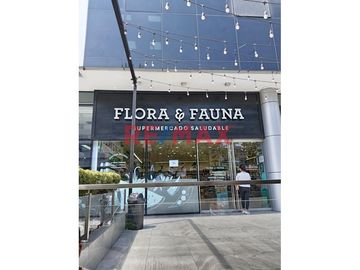 🏡 ¡Venta De Departamento En 1Er Piso Con Terraza, Patio Y Cochera En Surco! 🌿🚗✨