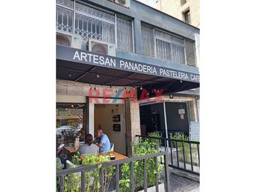 🏡 ¡Venta De Departamento En 1Er Piso Con Terraza, Patio Y Cochera En Surco! 🌿🚗✨