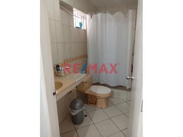 🏡 ¡Venta De Departamento En 1Er Piso Con Terraza, Patio Y Cochera En Surco! 🌿🚗✨