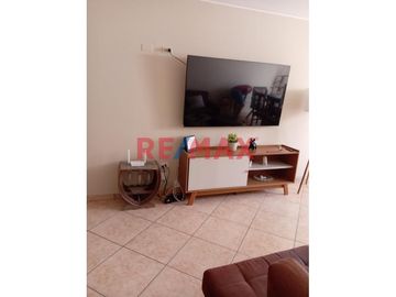 🏡 ¡Venta De Departamento En 1Er Piso Con Terraza, Patio Y Cochera En Surco! 🌿🚗✨