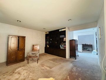 Casa en Venta en Toluca Centro, ideal para remodelar con uso de suelo comercial.