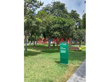 🏡 Departamento En Venta En 2Do Piso Con Balcón Y Cochera En Surco 🚗🌿