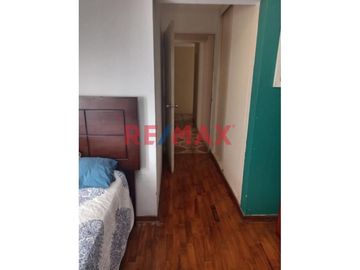 🏡 Departamento En Venta En 2Do Piso Con Balcón Y Cochera En Surco 🚗🌿