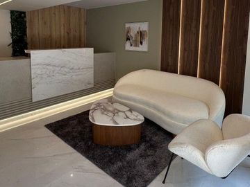 Venta de Moderno Dpto.en La Castellana, Surco