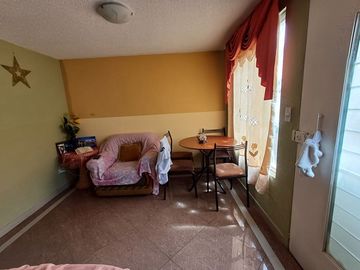 SE VENDE CASA DE DOS PLANTAS, 110,61 M² CIUDAD BICENTENARIO - QUITO - PICHINCHA - ECUADOR
