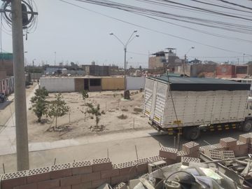 VENTA CASA EN DONDOMINIO CHINCHA BAJA