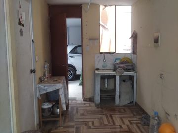 VENTA CASA EN DONDOMINIO CHINCHA BAJA