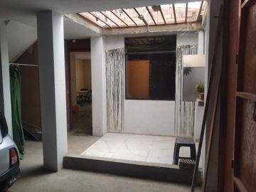 VENTA CASA EN DONDOMINIO CHINCHA BAJA
