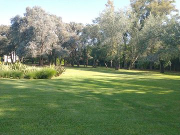 Magnifica Casa en Dos Plantas Sobre Terreno de 1441 m - Praderas de Lujan