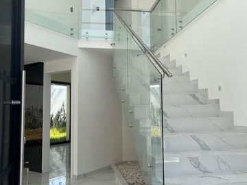 Venta de Casa en Bosque Real