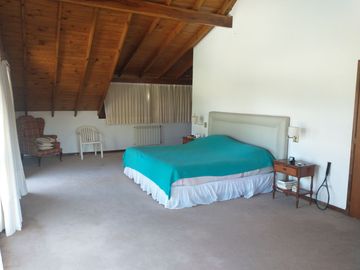 Excelente Casa 2 Plantas en Las Praderas de Lujan