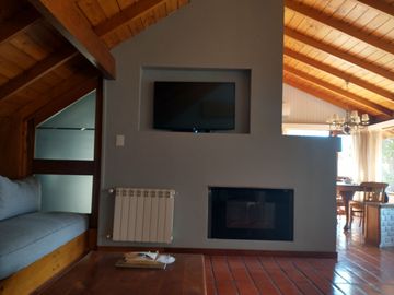 Excelente Casa 2 Plantas en Las Praderas de Lujan